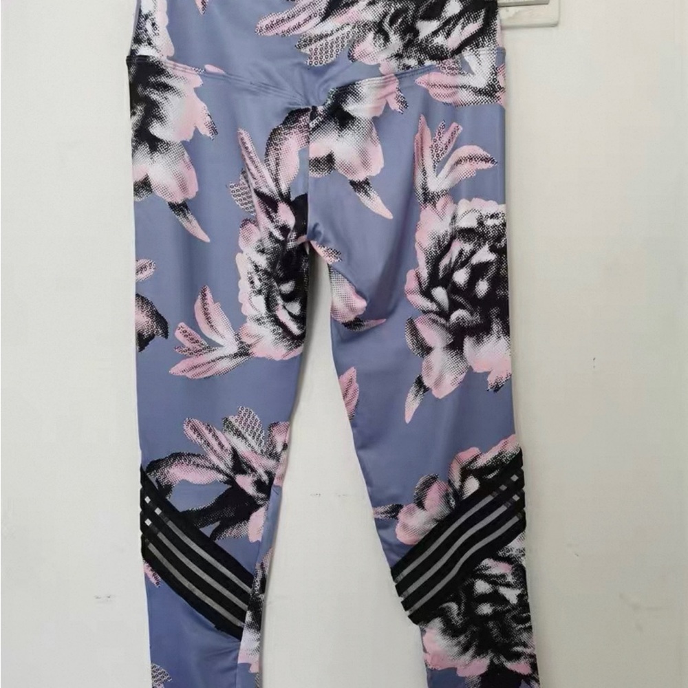 Floral Women's Leggings - Pink and Black